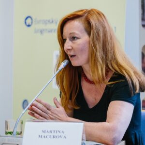 Mgr. Martina Macurová